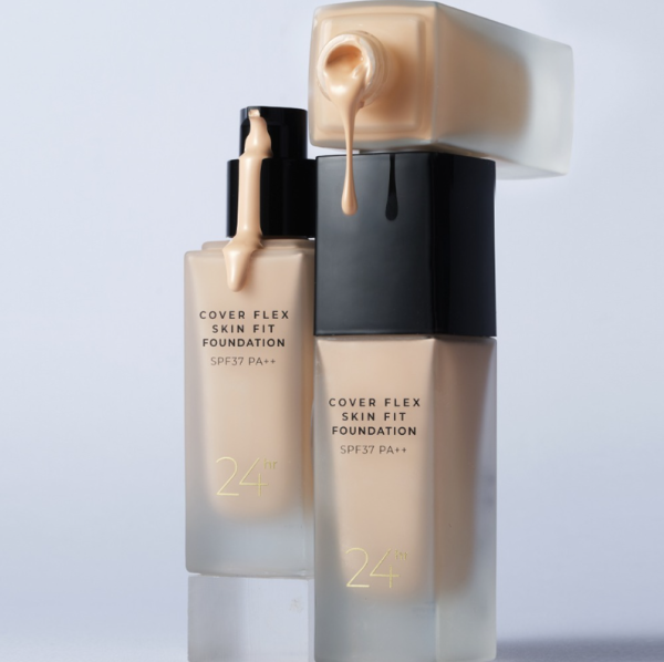 kem nền bom cover flex skin fit foundation tự tin làm đẹp